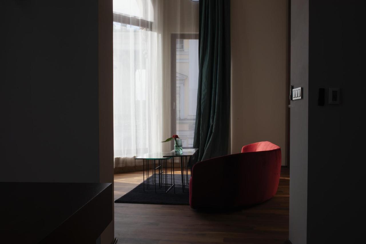 Hotel Monopol Wroclaw Dış mekan fotoğraf A room at the hotel